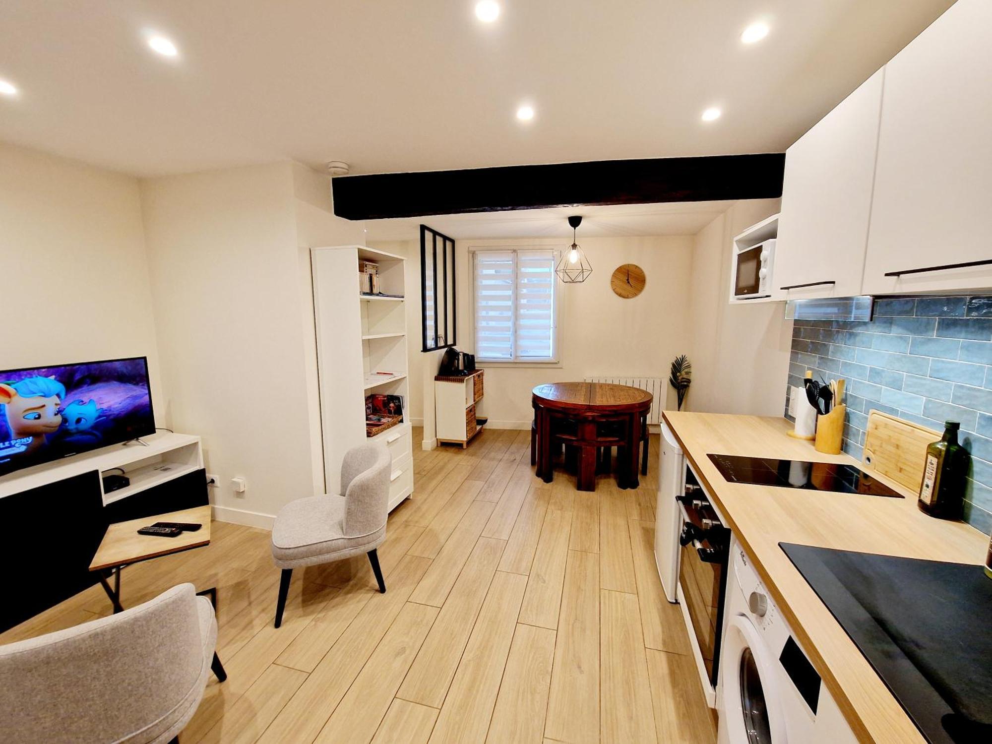 Studio Entierement Equipe Cailloux-sur-Fontaines 外观 照片