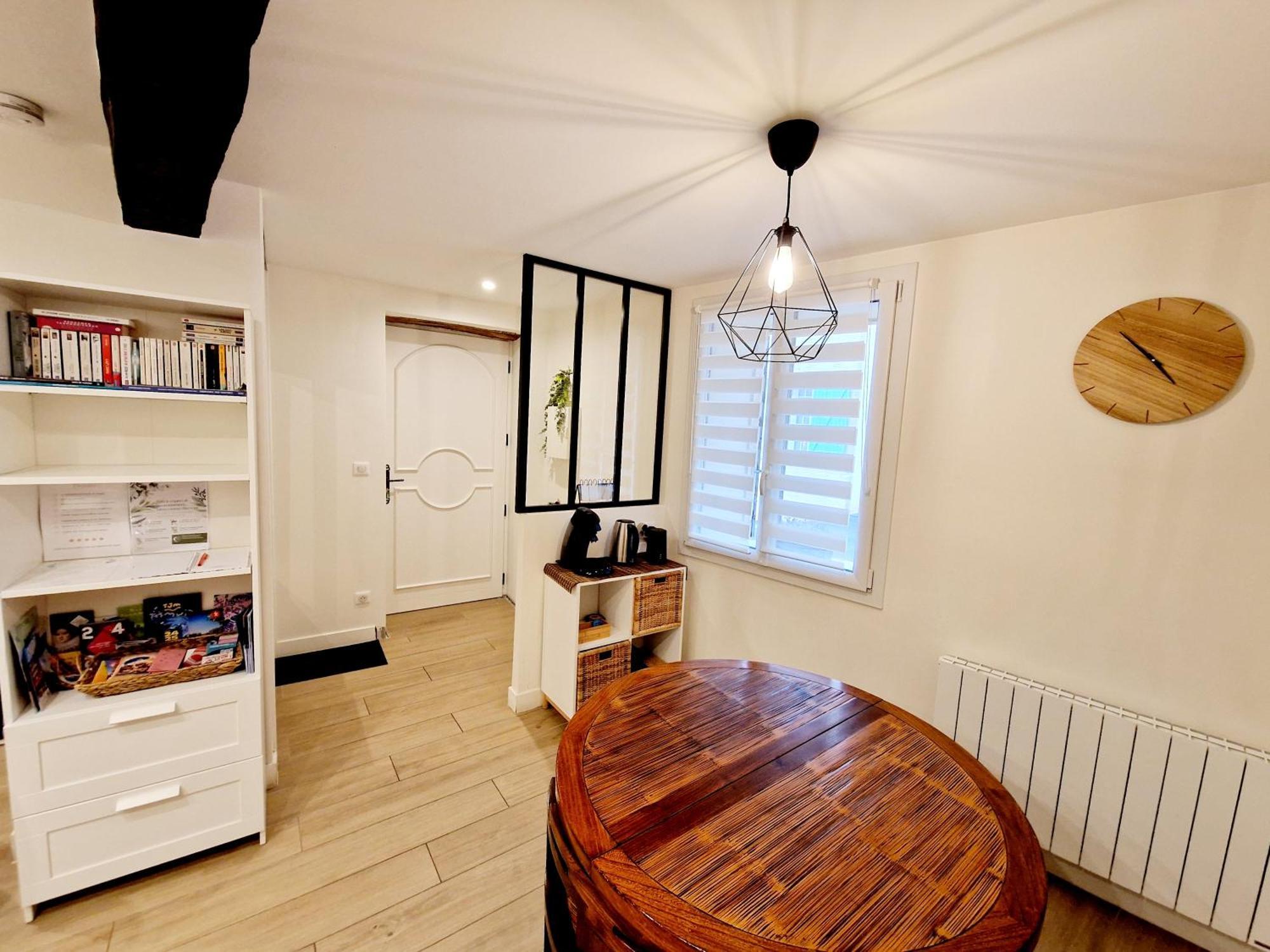 Studio Entierement Equipe Cailloux-sur-Fontaines 外观 照片